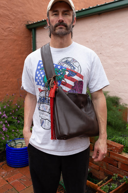 The Day bag in Choc+Cherry